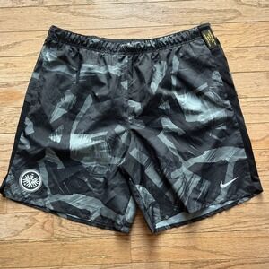 Nike Cascade Brushstroke Shorts Mens XXL Gray Camo 9" Inseam Flex Woven Training